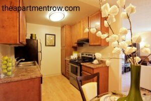 Lakeside Apartments in San Leandro California